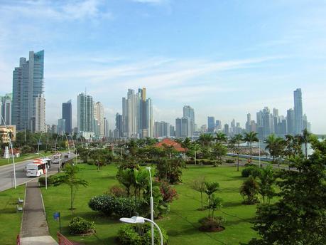 Avenida Balboa, Cinta Costera, Punta Pacífica, Panamá, round the world, La vuelta al mundo de Asun y Ricardo, mundoporlibre.com