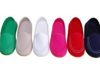 YA NO QUIERO ESE VESTIDO y CALZADO DE LONA