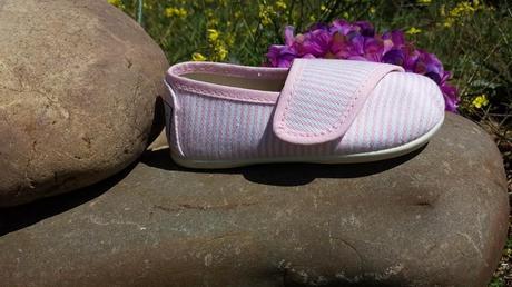 YA NO QUIERO ESE VESTIDO y CALZADO DE LONA