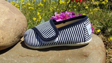 YA NO QUIERO ESE VESTIDO y CALZADO DE LONA