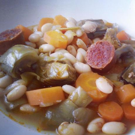 alubias_con_alcachofas