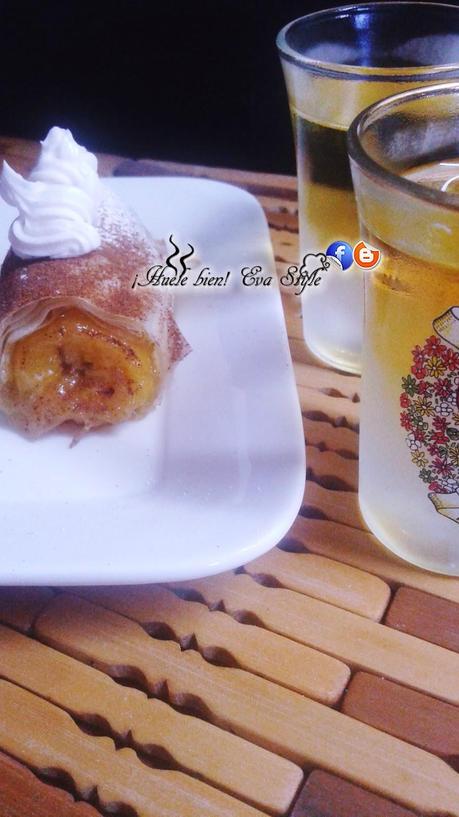 Canutillos rellenos de plátanos