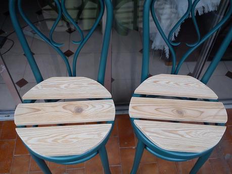Reciclaje de sillas estilo Thonet.