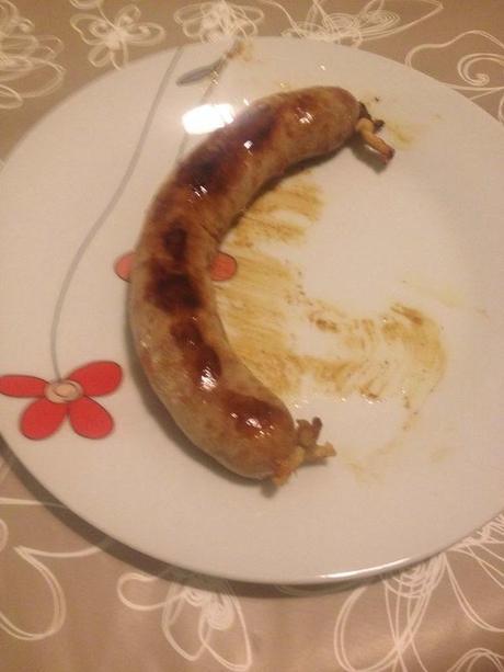 Una cena en casa: espárragos y butifarras.