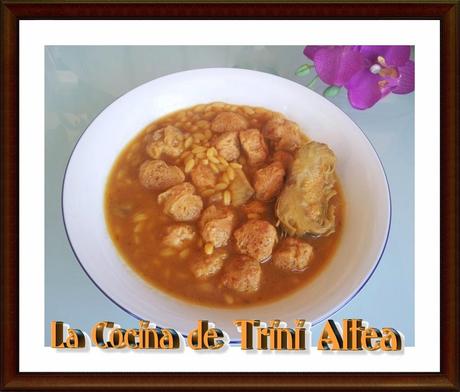 GUISO CON PROTEÍNAS DE SOJA Y GRANOS DE SEMOLA DE TRIGO DURO