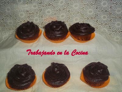 Un añito de Blog y mis primeros Cupcakes.