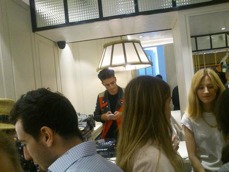 S. HA ESTADO ALLI: ARISTOHOUR DE ARISTOCRAZY