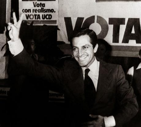 El mito de la democracia española concluye su largo adiós El mito de la democracia española concluye su largo adiós