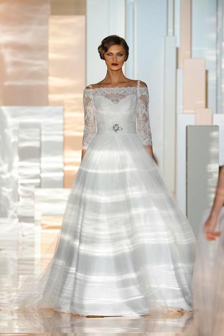 Miquel Suay con su colección 2015 nos transporta a una época llena de sensualidad: los Felices Años Veinte