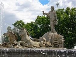 Madrid. Cibeles vs Neptuno.