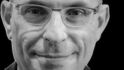 ¿A qué viene tanta saña contra ELPIDIO SILVA? ¿No será porque es realmente peligroso para la mafia criminal en el poder? elpidio-recortado