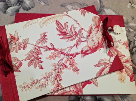 Conjunto de libro de firmas y caja a juego para boda