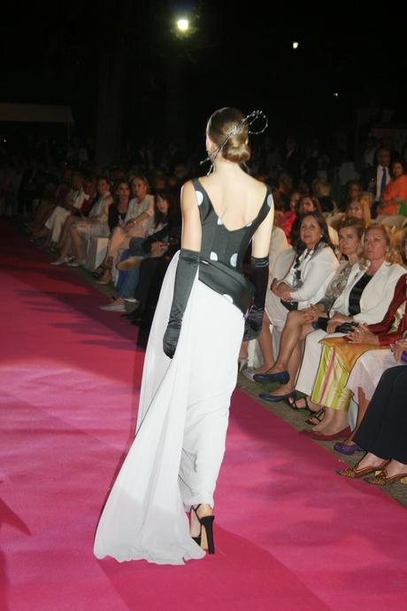 Montesco en Limonar 40 refleja en sus trajes la elegancia de la mujer