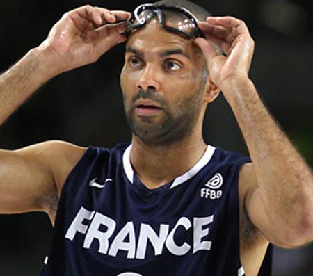 tony-parker-france-goggles