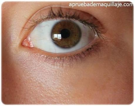 Roll-on eyelift con cafeína de Uresim Resultado del antiojeras Roll-on eyelift con cafeína de Uresim