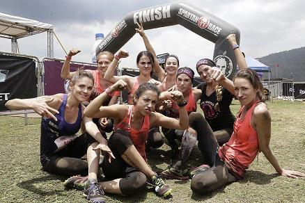 2Gran Satisfacción después de cruzar la meta - Team Reebok - Spartan Chicked