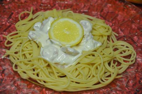 Espaguetis al Limón con Queso y Gambas