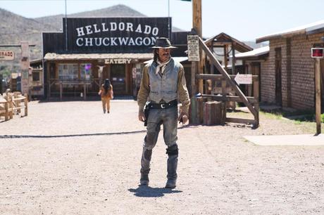 TOMBSTONE-Arizona-Trip-Road-Collage_Vintage-Levis-Floral_Kimono-Outfit-Street_Style-55