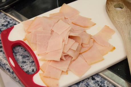 Raviolis rellenos de trufa blanca y queso grana padano con pavo Raviolis rellenos de trufa blanca y queso grana padano con pavo