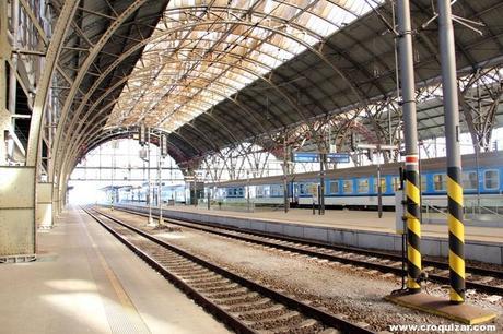 PRG-026-Estacion de Trenes de Praga-14