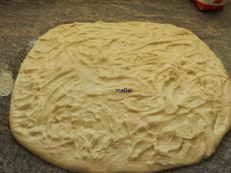 Pan torpedo - masa medialunas de grasa o sacramentos