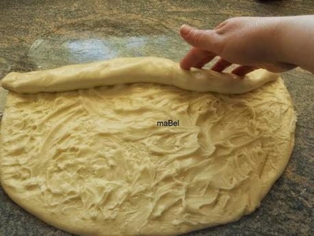 Pan torpedo - masa medialunas de grasa o sacramentos