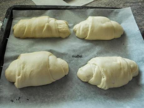 Pan torpedo - masa medialunas de grasa o sacramentos