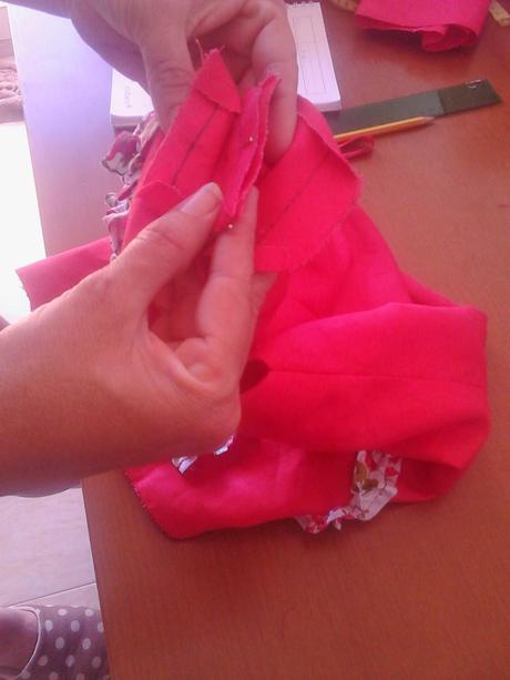 TUTORIAL VESTIDO TRAPECIO 3: COSER FORRO, COSTADOS Y DOBLADILLOS