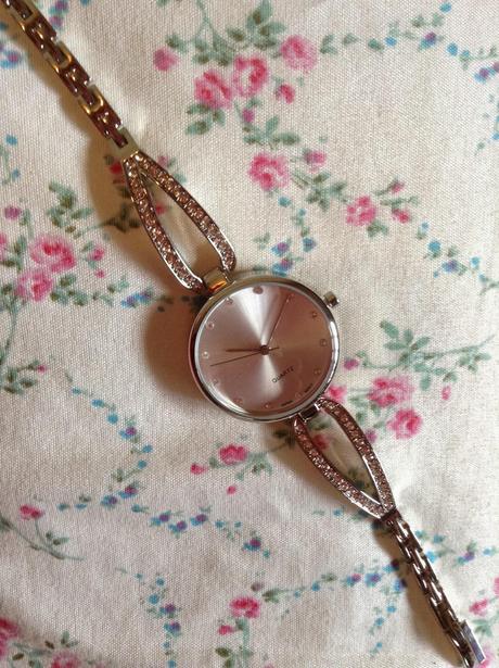 Nueva Colección Internacional de Joyas de Lujo by Avon