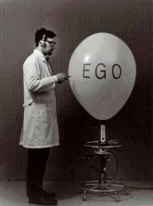 Desinflar el ego y tomar tierra: vivir en la realidad presente