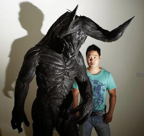 Yong Ho Ji Arte con Neumáticos Yong Ho Ji Arte con Neumáticos