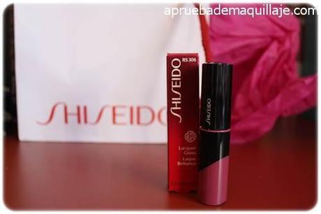 Imagen 2 del Lacquer Gloss tono RS306 plum wine de Shiseido
