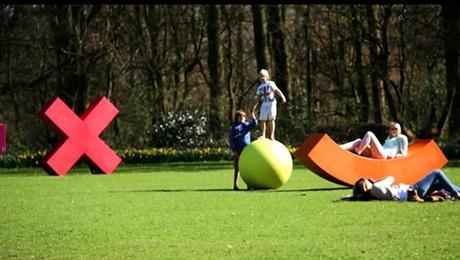 MVRDV lanza la colección de muebles Vertical Village: ‘esto es una casa y te puedes sentar en ella’. MVRDV FURNITURE SIXINCH VERTICAL VILLAGE 5