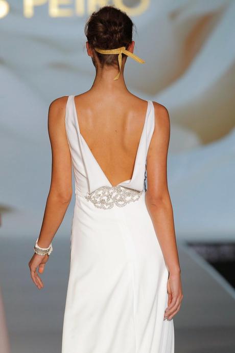 Es Tendencia: vestidos de novia con espaldas descubiertas