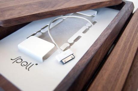 Embrace :: plataforma de carga para tu sofá