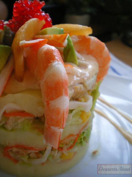 Pastel de ensalada tropical