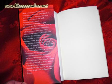 Fotoreseña: Belleza cruel, de Rosamund Hodge (español)