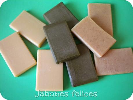 Jabones felices de boda