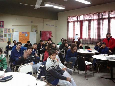 ALUMNOS DE LA ESCUELA DE EDUCACIÒN TÈCNICA Nº 2 DE GARIN CONVERSARON CON LAS BASES ANTÁRTICAS
