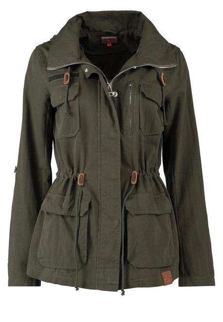 Lencero  &  Parka  &  Gloriaca