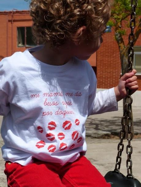 Camiseta Mi Vida en Rojo para peques...¡look con estrella invitada! Camiseta Mi Vida en Rojo para peques...¡look con estrella invitada!