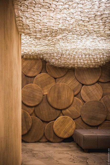 Bar Shustov en Odesa – Ucrania: Denis Belenko saca a la luz el brandy. 14 brandy bar