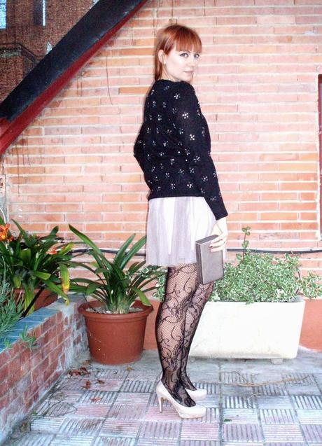 MEDIAS NEGRAS CON ZAPATOS NUDE ¿SI O NO? OUTFIT CON FALDA DE TUL