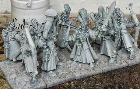 Hobby Horse: How To Paint White Robes 