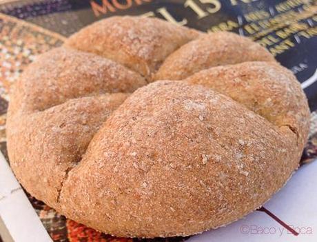 Nuestro gran sábado en #viajeatarraco Primera Parte bollito pequeño pan romano tarraco viva viaje a tarraco amigastronomikas