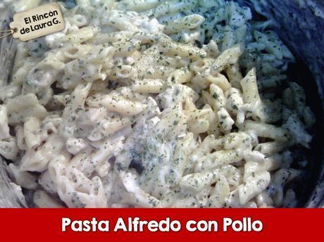 Pasta Alfredo con Pollo