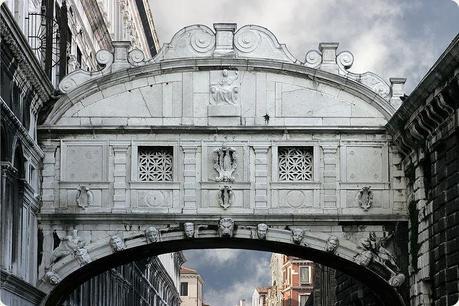 Venice_-_The_Bridge_of_Sighs Venice_-_The_Bridge_of_Sighs