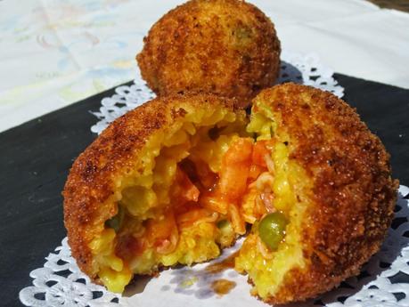 Arancini de pizza (Bolas de arroz)