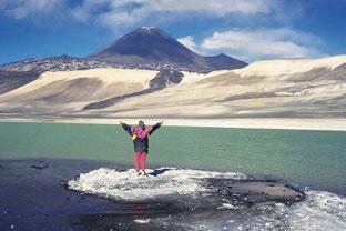 Expedición de 1996 al volcán Peinado, segunda ascensión moderna.