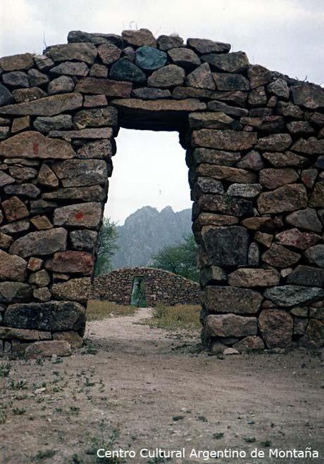 Ruinas incas del Shinkal, camino a Belén, Catamarca.